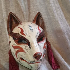 Máscara Kitsune — Pintura e Acabamento